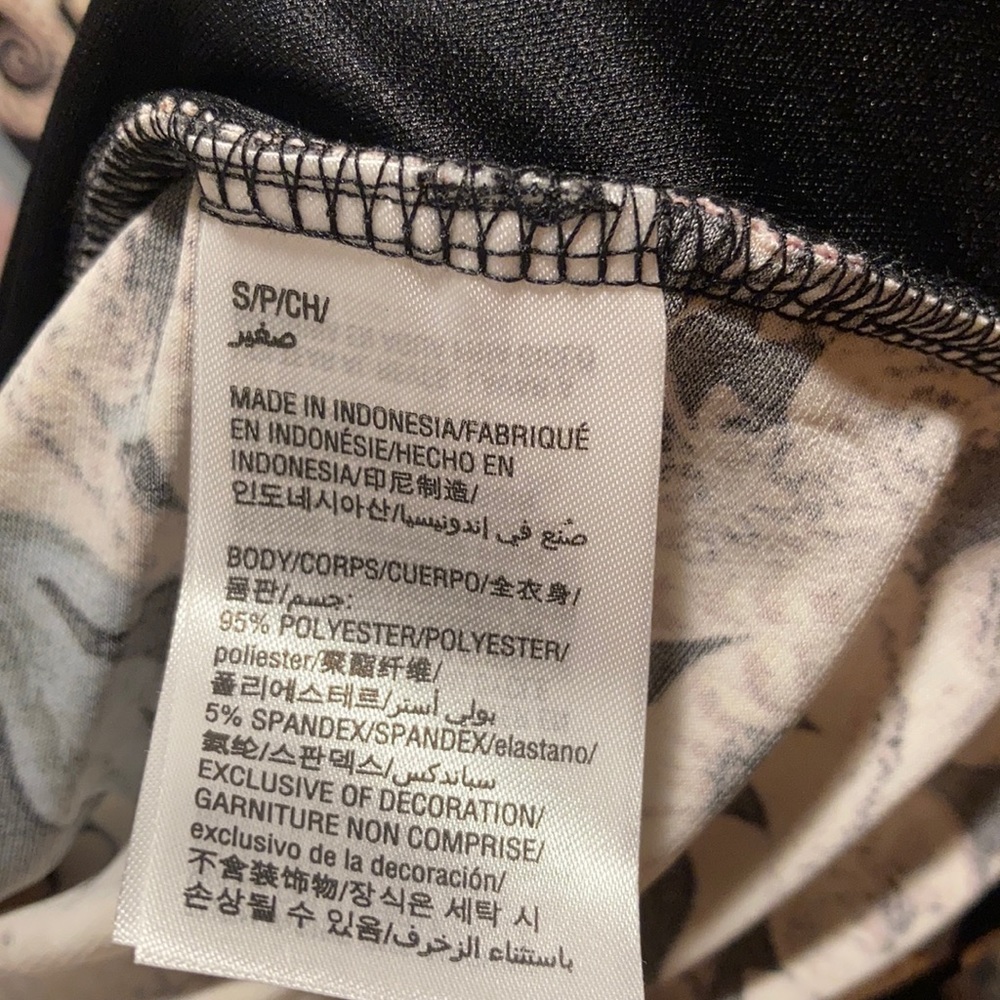Blouse - Picture 6 of 7